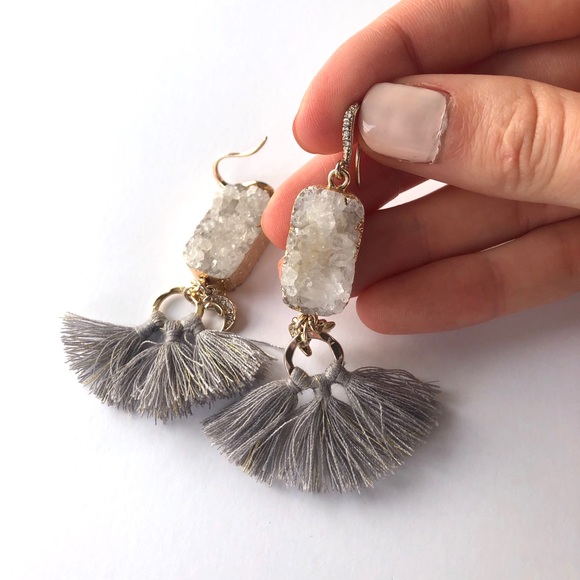 Chloe + Isabel Jewelry - Chloe + Isabel Starry Night earrings